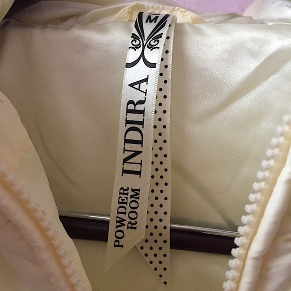 Indira Powder Room Puffy Fur Vest - Picture 4 of 14